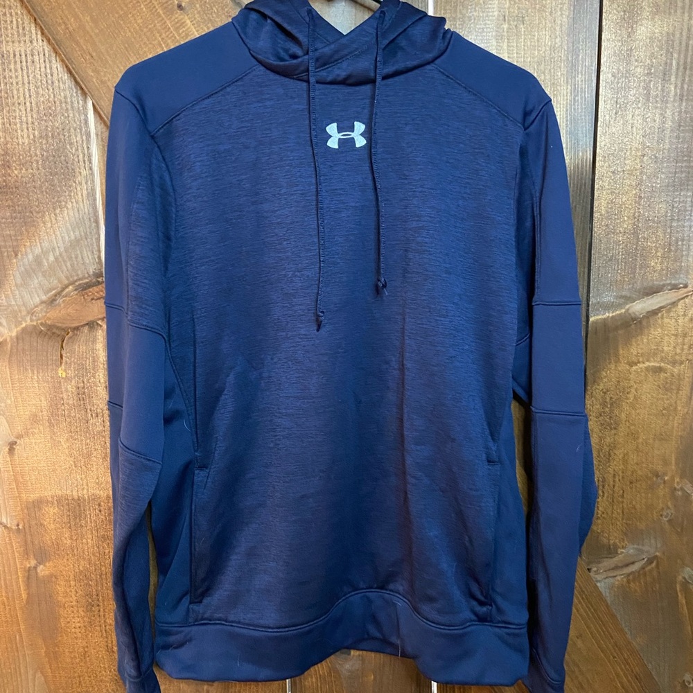 Under Armour sweatshirt